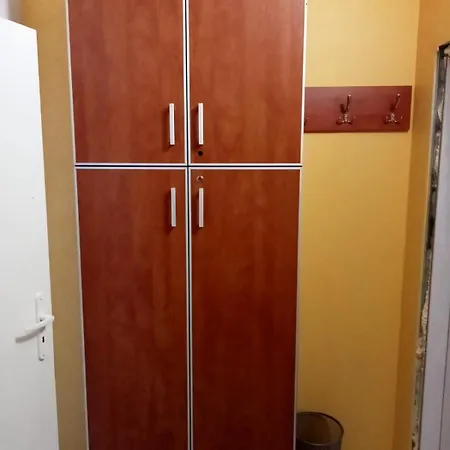 Hostel Pracownicze Wojtek *