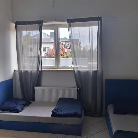 Pracownicze Wojtek Hostel *